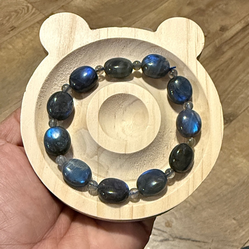 Blue Flash Labradorite Crystal Bracelet